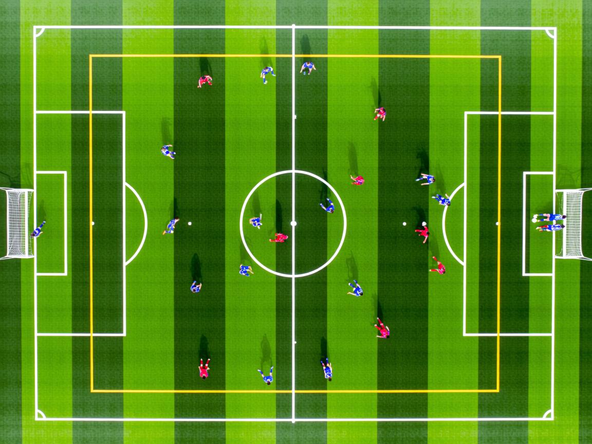 九游娱乐-中锋拿球区域是否决定中场支援速度,中锋拿不到球 第3张